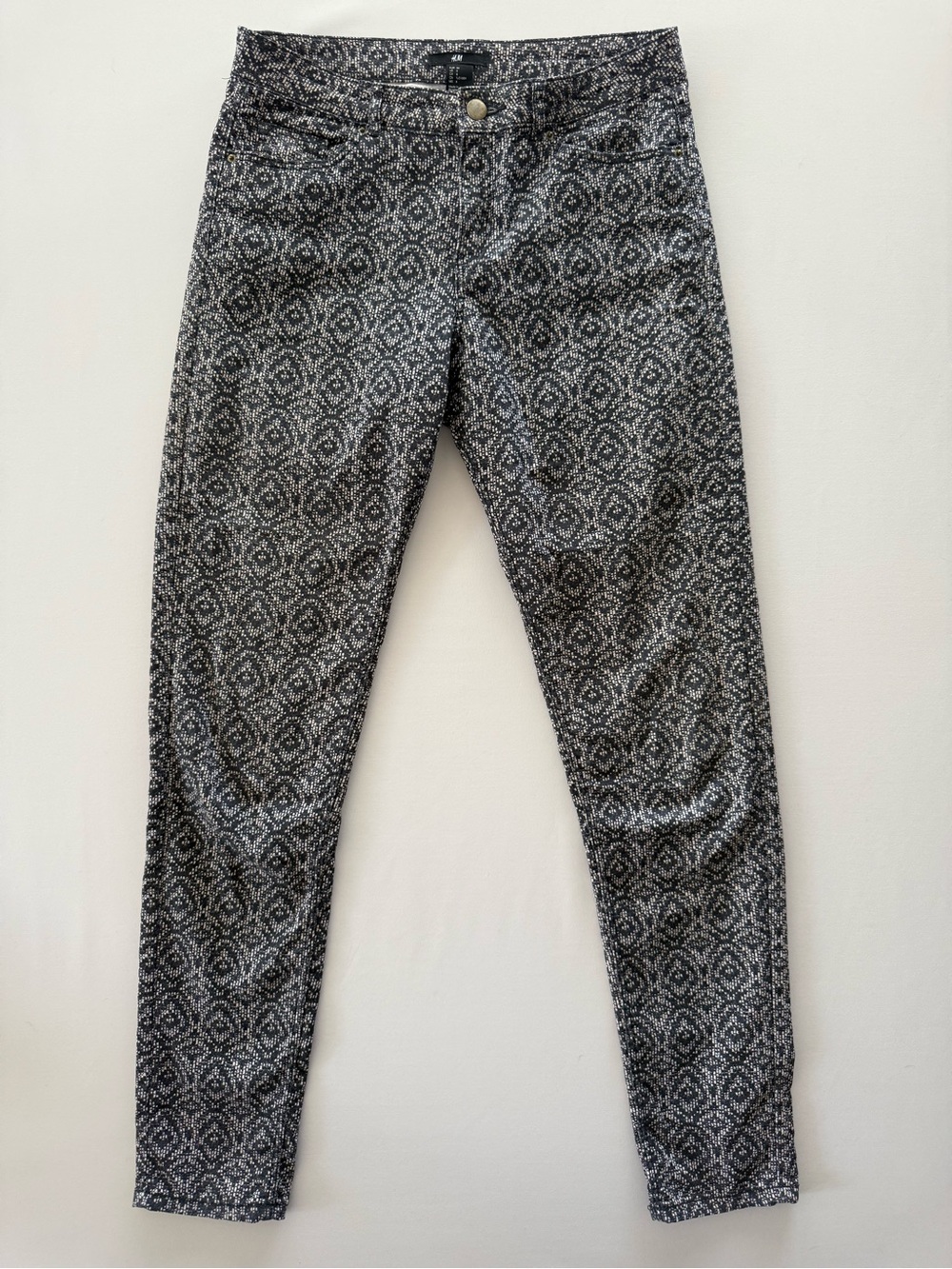 H&M Black and White Patterned Skinny Jeans